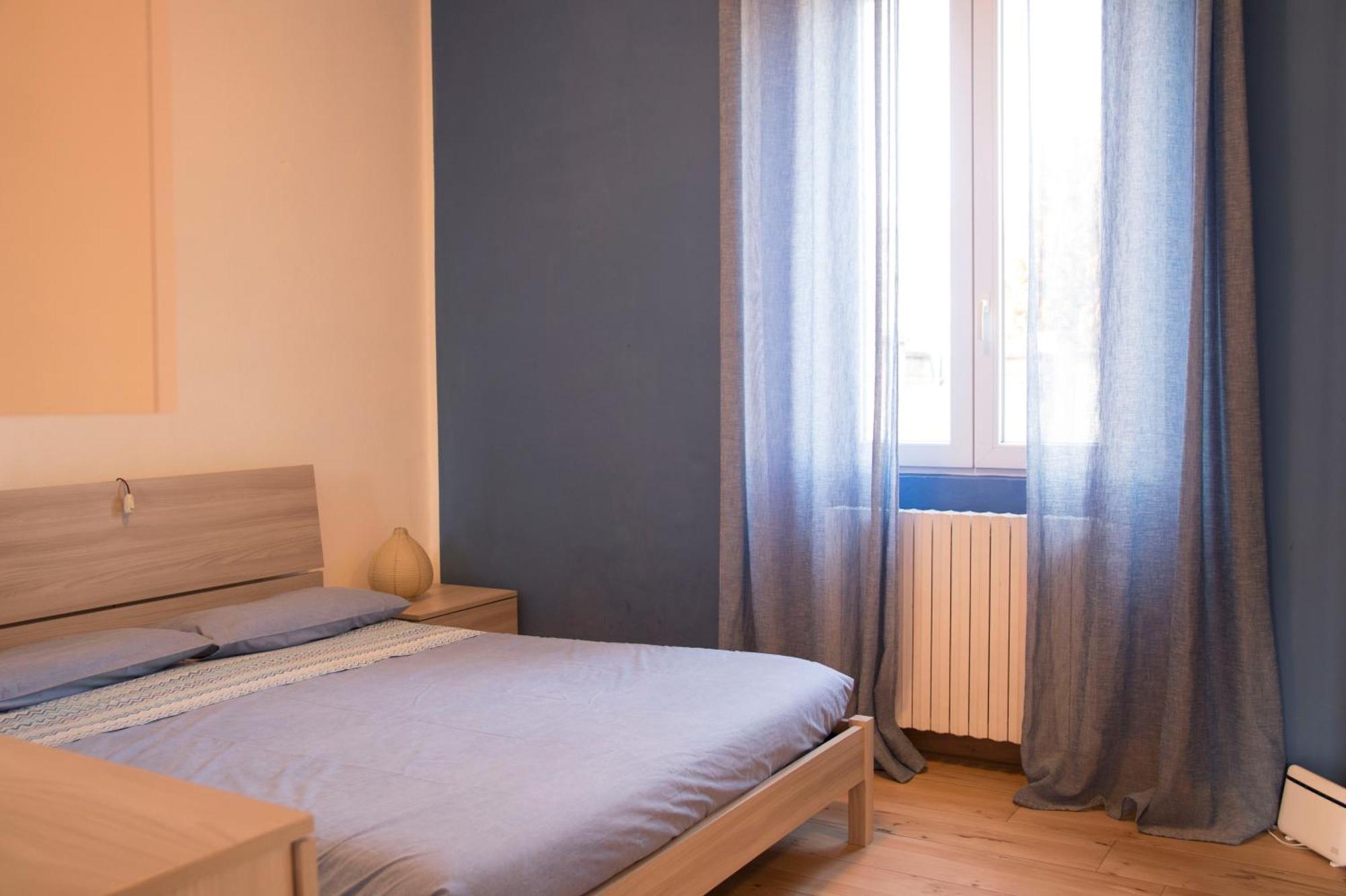 Domus Vicina Al Centro Storico Apartment Pavia Exterior foto